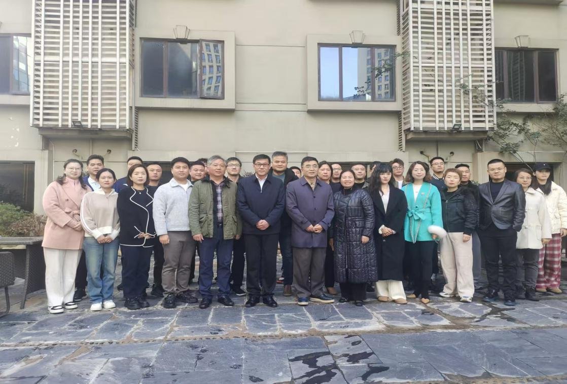 校企合作是实现产学研一体化的重要途径